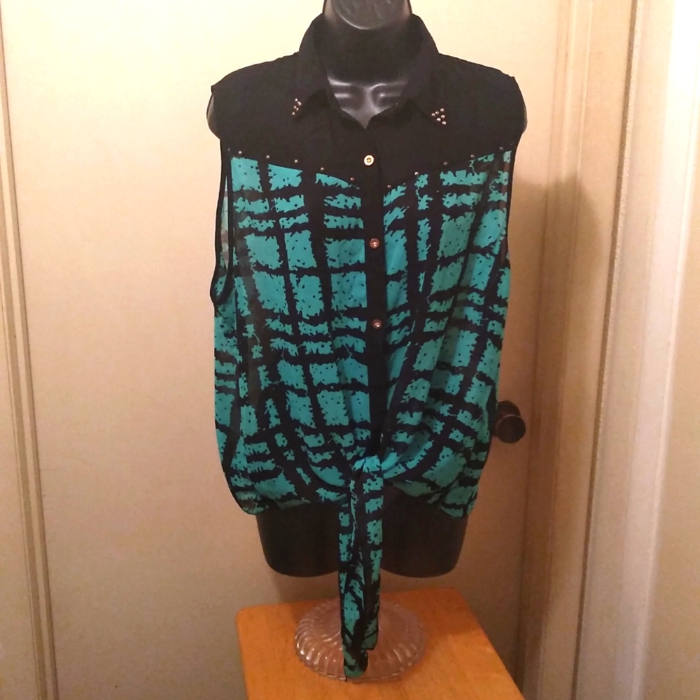 BeLush Blouse 2X